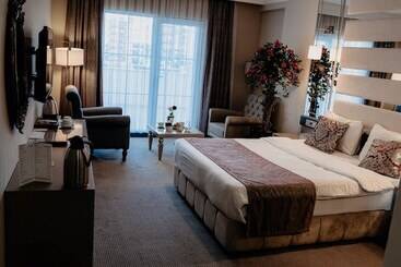 Reform Otel