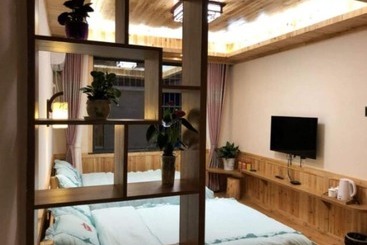 Zhangjiajie Yunqi Inn