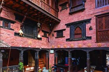 هتل Baha Restaurant And Cafe