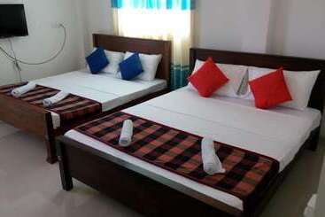 هتل Crown Plaza Katunayake