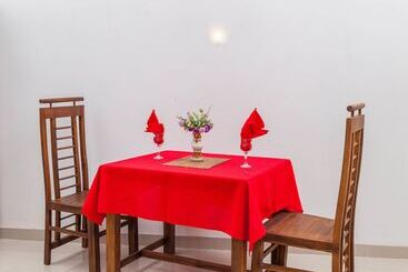 هتل Crown Plaza Katunayake