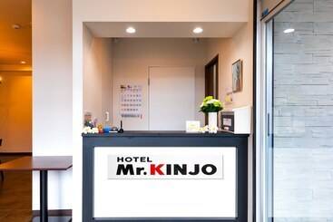 هتل Mr.kinjo Golden Cats