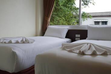 هتل Top Hostel Samui