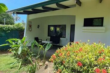 هتل Tropical Garden