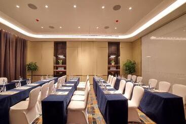 בית מלון כפרי Wyndham Grand Plaza Royale Powerlong Fuyang