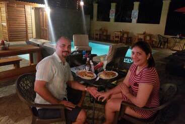 Rock Point Villas Vacations Rentals Sandy Bay, Roatan, Honduras.c.a