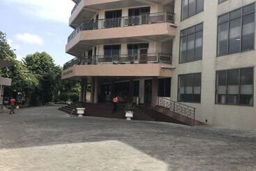 هتل Akroma Plaza