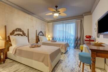Esperanza Boutique Hotel Of Lykia