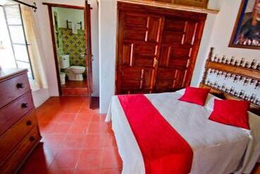 هتل Mi Casita