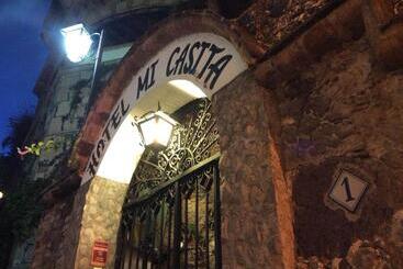 هتل Mi Casita
