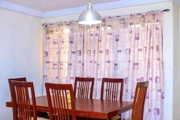 هتل Whyte View Lodge