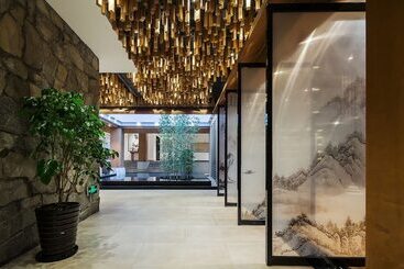 هتل Yue Xi Shan Ju Resort