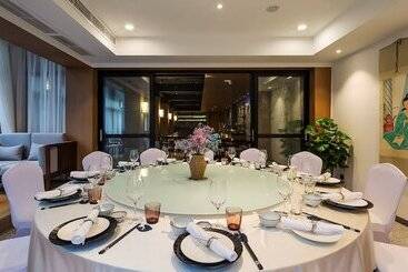هتل Yue Xi Shan Ju Resort