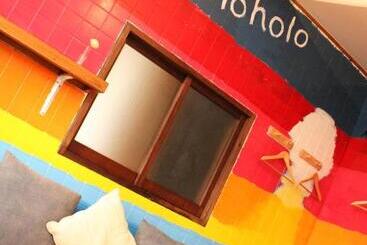 پانسیون Guest House Holoholo Ishigakijima