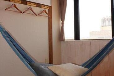 پانسیون Guest House Holoholo Ishigakijima