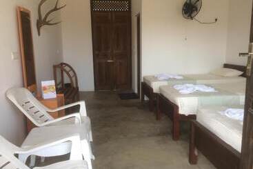 پانسیون Summer Cottage