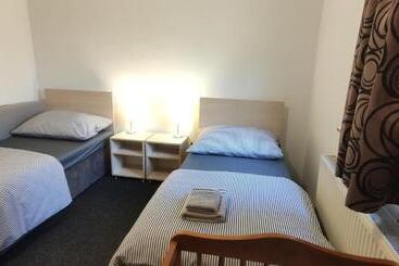 Xlsuite Apartment Deluxe