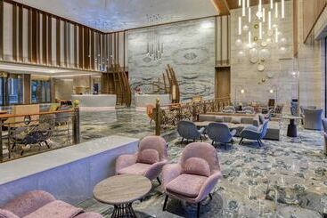 هتل Crowne Plaza Beihai Silver Beach, An Ihg