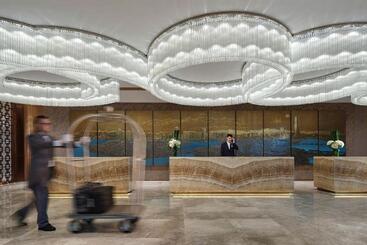 هتل Howard Johnson By Wyndham Jimei Lake Plaza Xiamen