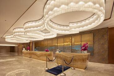 هتل Howard Johnson By Wyndham Jimei Lake Plaza Xiamen