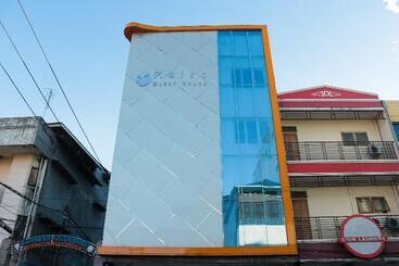 هتل Maleo Guest House By Oyo Rooms
