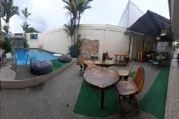 هتل Mirasol