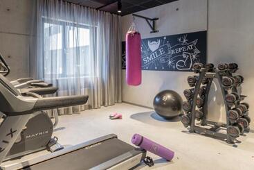 هتل Moxy York