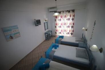 هتل Utopia Kavos