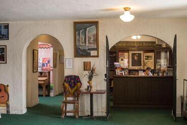 مُتل Amargosa Opera House &