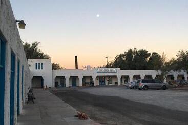 مُتل Amargosa Opera House &
