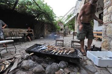 پانسیون Koyevi Olympos Countryhouse
