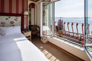 פנסיון Panorama Guest House