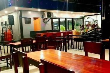 هتل Casi Verde Guest House