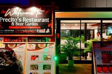 هتل Casi Verde Guest House