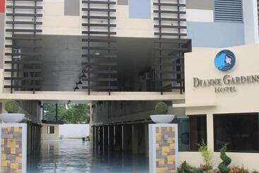 هتل Dianne Gardens