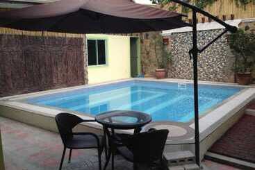 هتل Sun Moon Poolside
