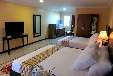 هتل Venezia Suites Resort