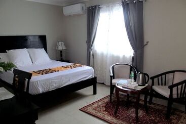 هتل Venezia Suites Resort