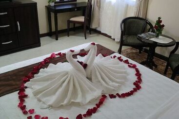 هتل Venezia Suites Resort