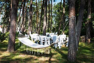 هتل Willa Alexander Resort & Spa   Caloroczny Kryty Basen