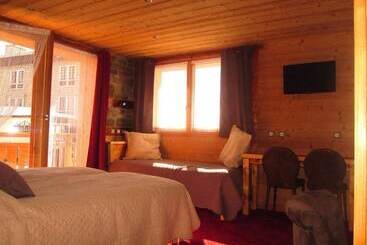 پانسیون Chalet Monte Bianco