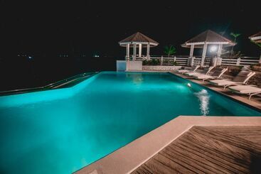Dakak Park & Beach Resort