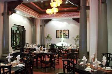 هتل Avari Lahore