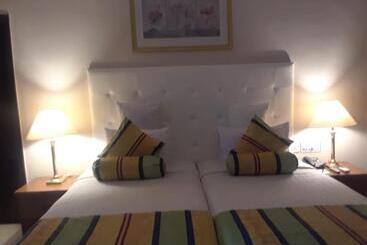 هتل Beach Luxury