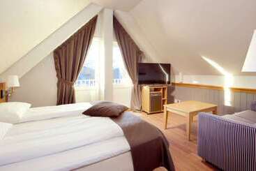 Clarion Collection Hotel With