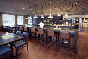 Clarion Collection Hotel With