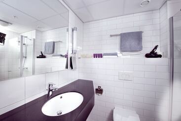 Clarion Collection Hotel With