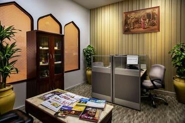 هتل Golden Tulip Nizwa
