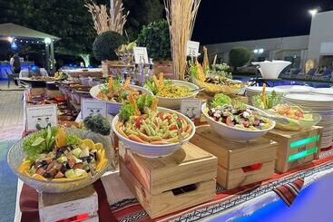 هتل Golden Tulip Nizwa
