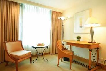 The Heritage Hotel Manila